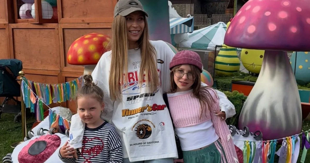 Платить батько: де вчаться доньки Світлицької і скільки це коштує